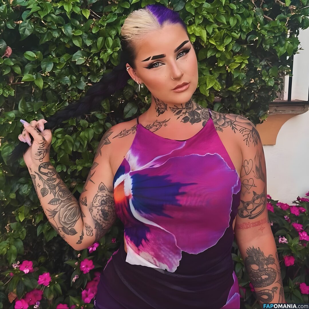 Molly Hull Nu OnlyFans  Foto vazada #8