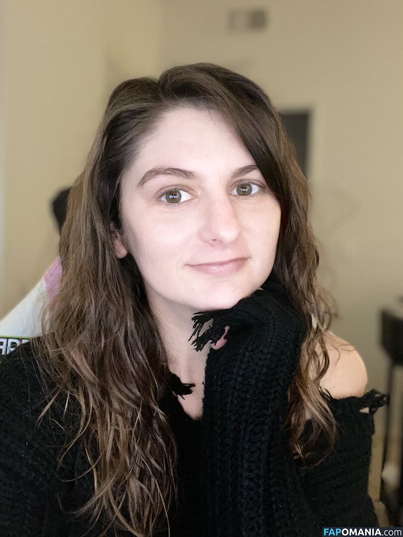 Molly / eggnogmademedoit / https: / m0llyp0ppins Nu OnlyFans  Foto vazada #3