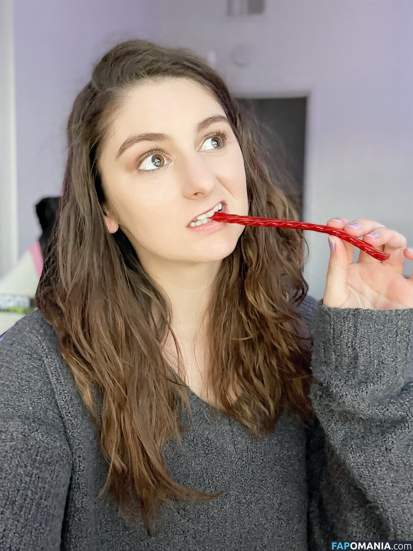 Molly / eggnogmademedoit / https: / m0llyp0ppins Nu OnlyFans  Foto vazada #20