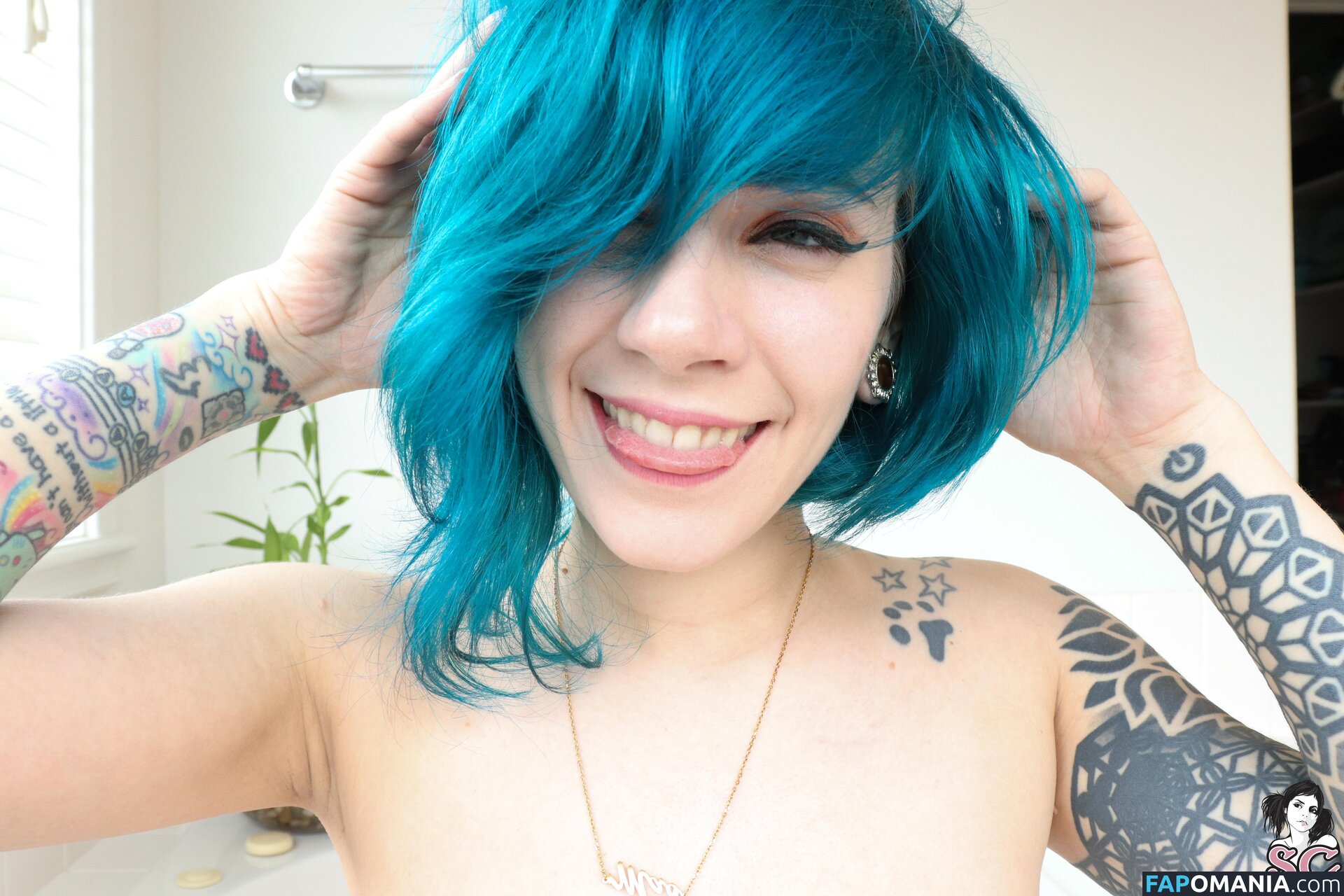 Discussion Thread / MollyRebbit / MollyRedWolf / mollyredwolf1 Nu OnlyFans  Foto vazada #867