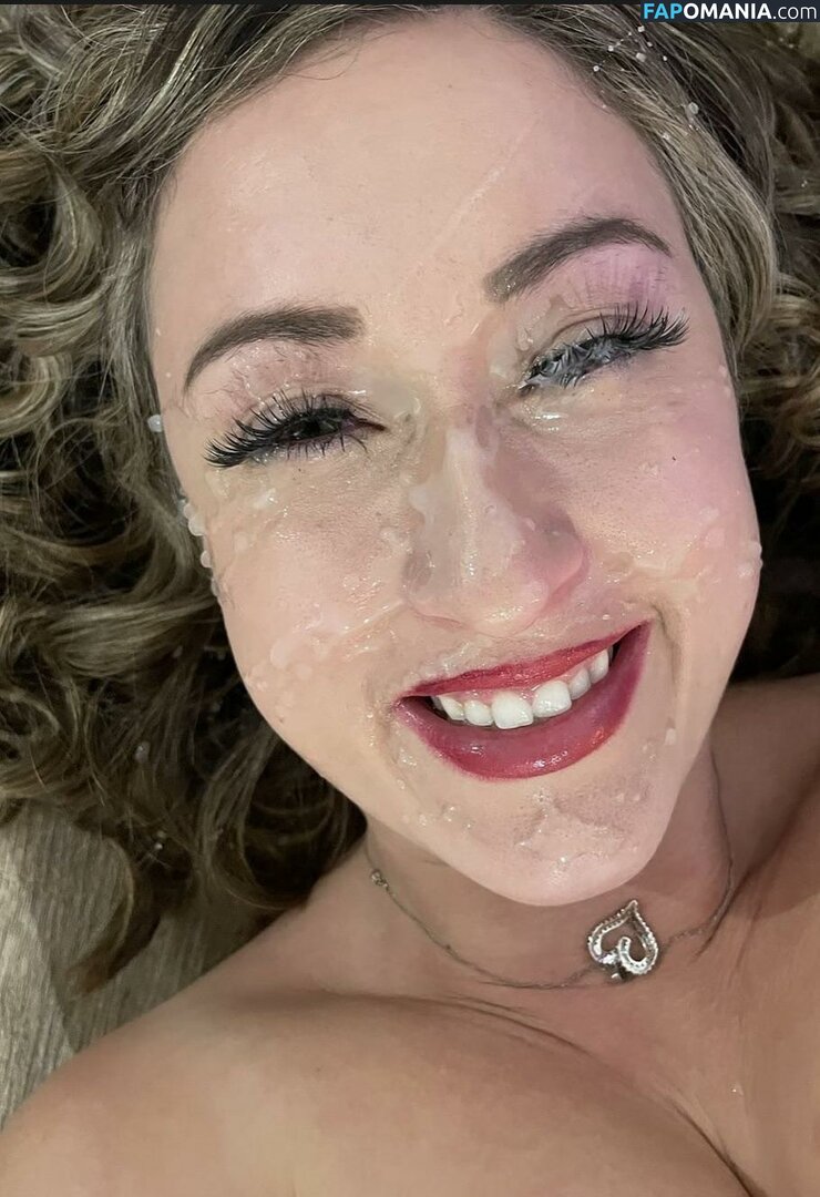 Momdd98 / https: / momdd1998 Nu OnlyFans  Foto vazada #10