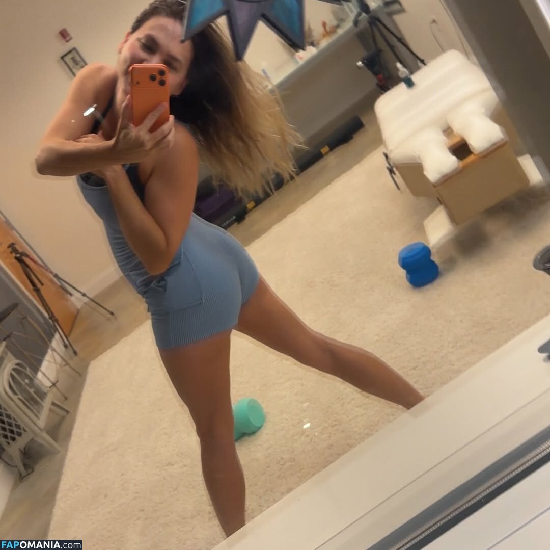 Brenda Mondragon / Mondragon Chiropractic / chiro_dragon Nu OnlyFans  Foto vazada #54