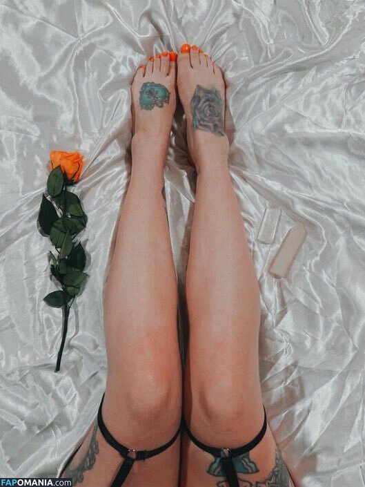 https: / moon-pixie Nu OnlyFans  Foto vazada #4
