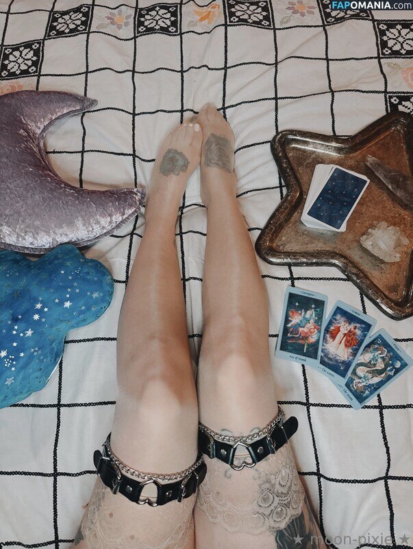 https: / moon-pixie Nu OnlyFans  Foto vazada #15