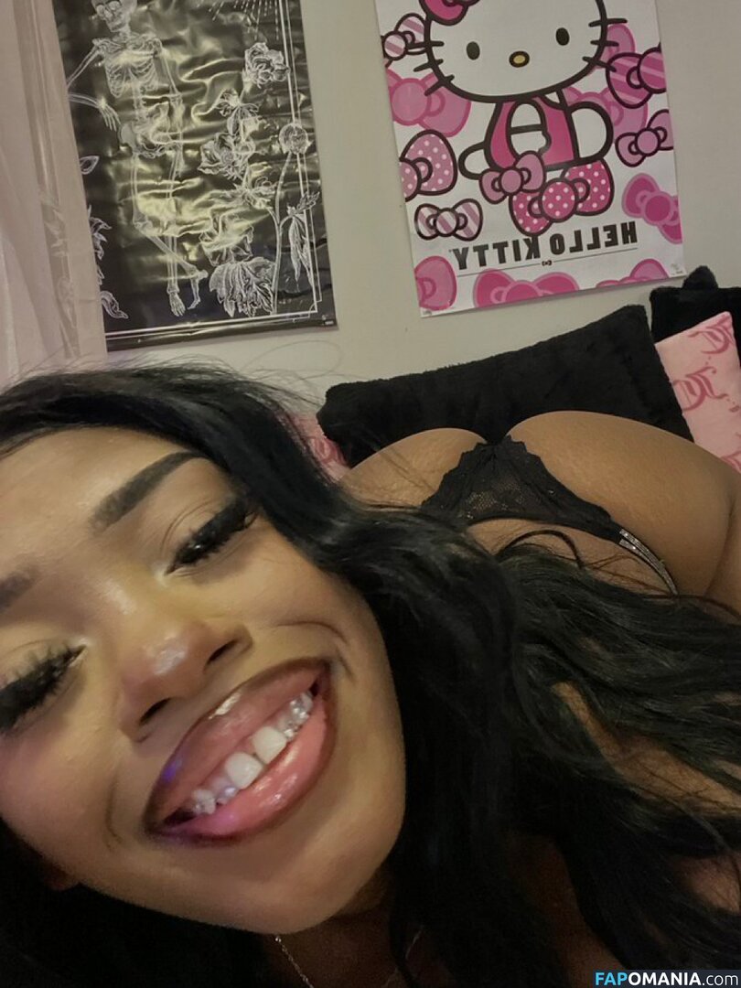 Moonishmia Nu OnlyFans  Foto vazada #3