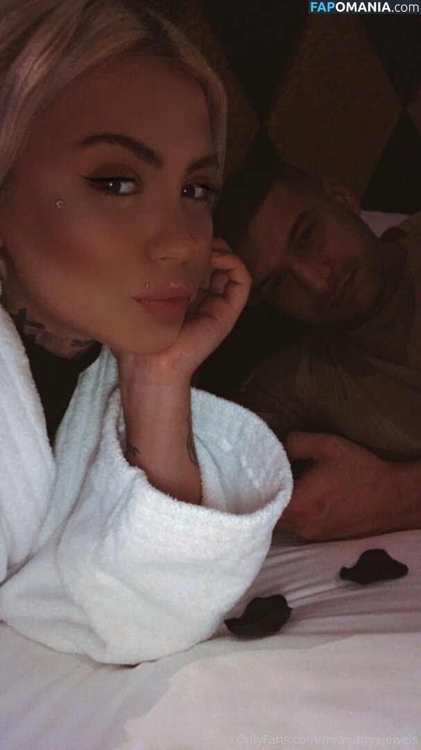 mrandmrsjewels Nu OnlyFans  Foto vazada #17