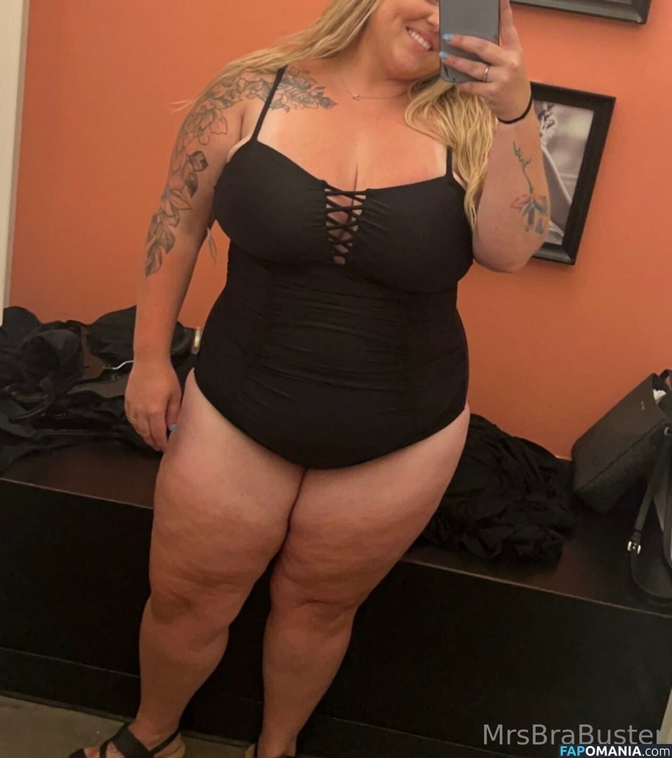 missamerrrickaa / mrs_bra_buster Nu OnlyFans  Foto vazada #35