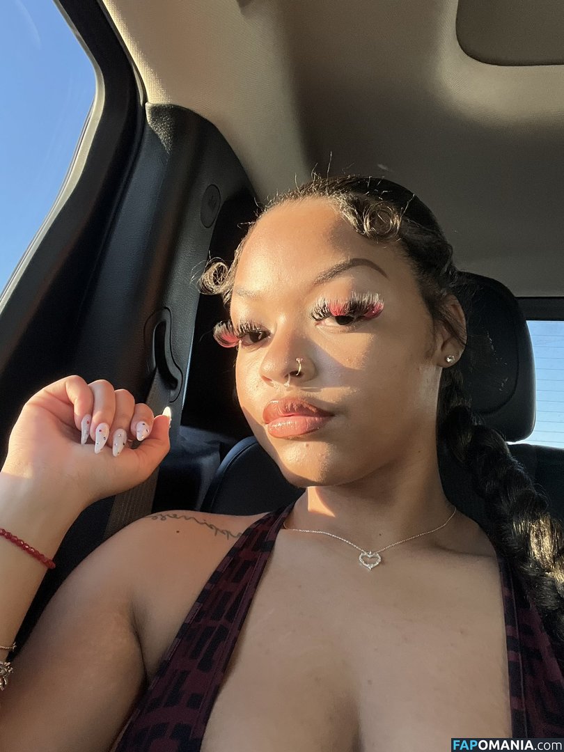 deacconti / hotgirlkatyy / mrs.supersoaker9000 / souljagirlkay Nu OnlyFans  Foto vazada #2