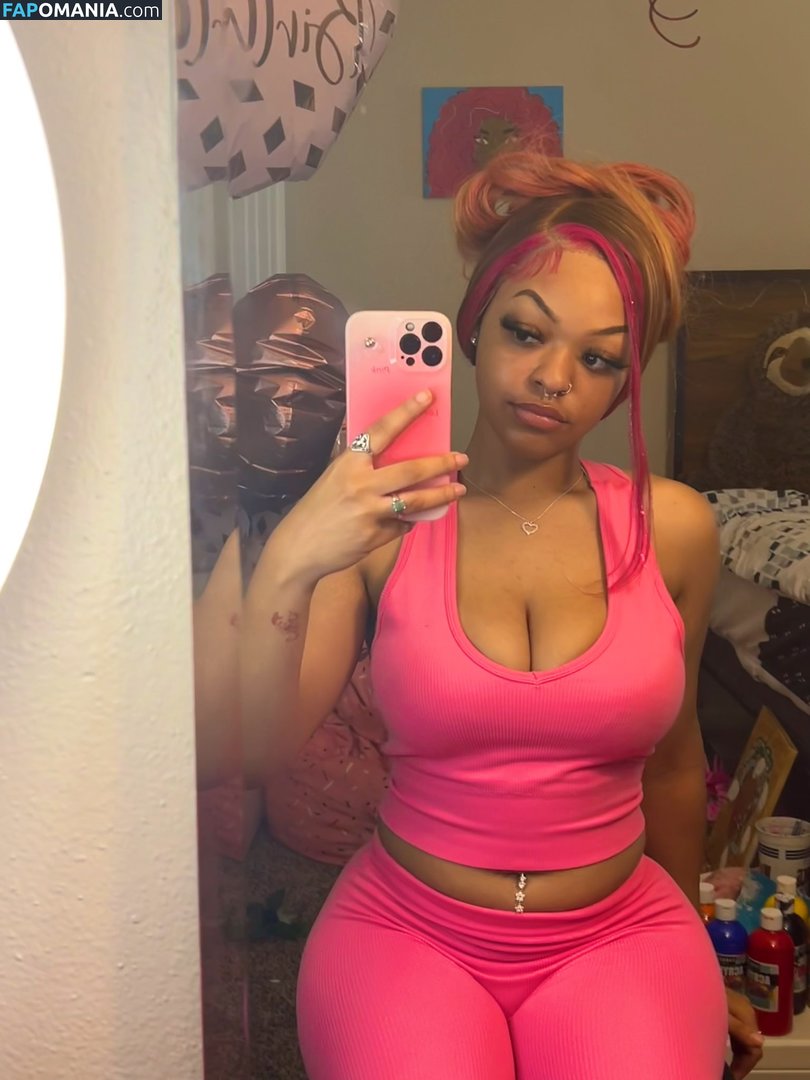 deacconti / hotgirlkatyy / mrs.supersoaker9000 / souljagirlkay Nu OnlyFans  Foto vazada #5