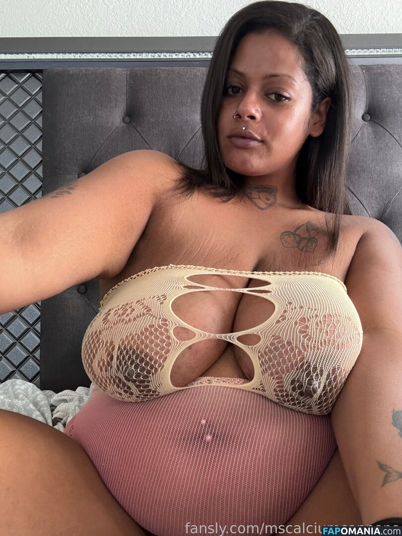 miis_v / mscalciumcannons Nu OnlyFans  Foto vazada #2