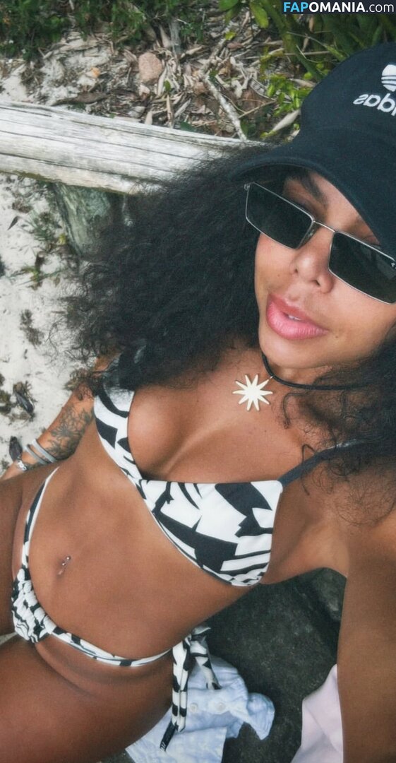 ES Sudeste / Mulheres Do Espirito Santo / esther_batista_91 / laurinhagiragira / raymageski Nu OnlyFans  Foto vazada #1