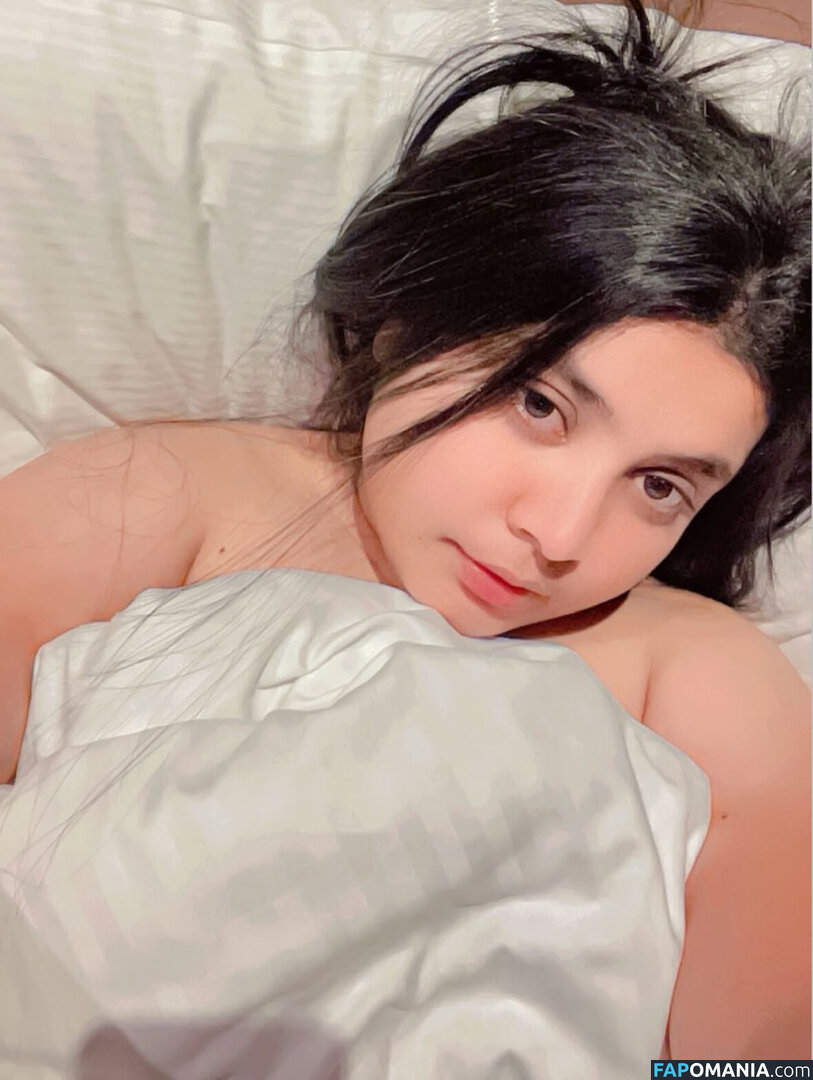 Muqadas Usman / muqadas_usman1 Nu OnlyFans  Foto vazada #2
