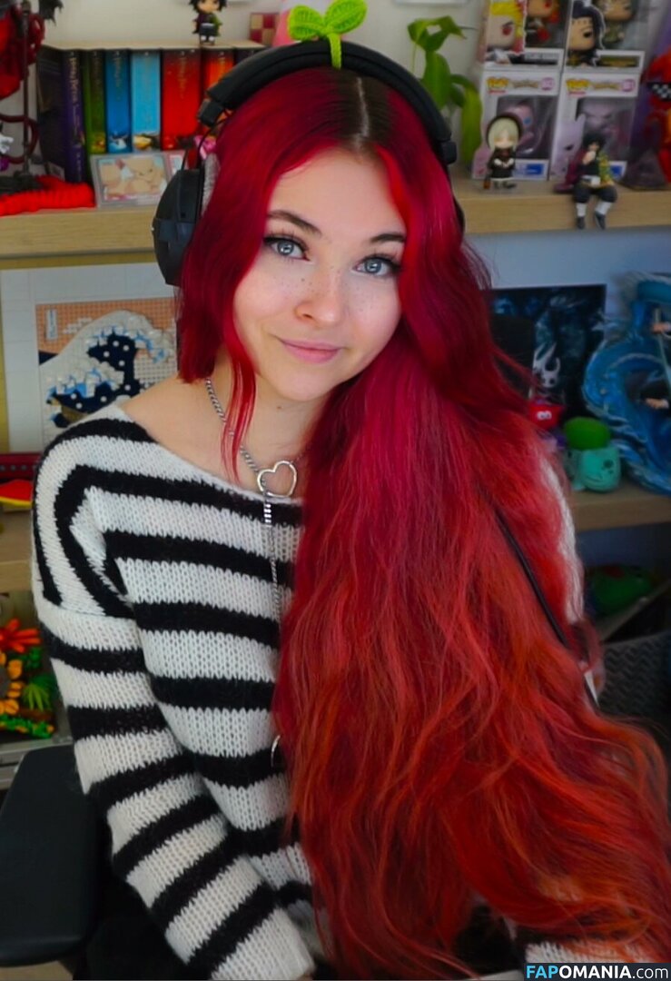 mushutwitch Nu OnlyFans  Foto vazada #23