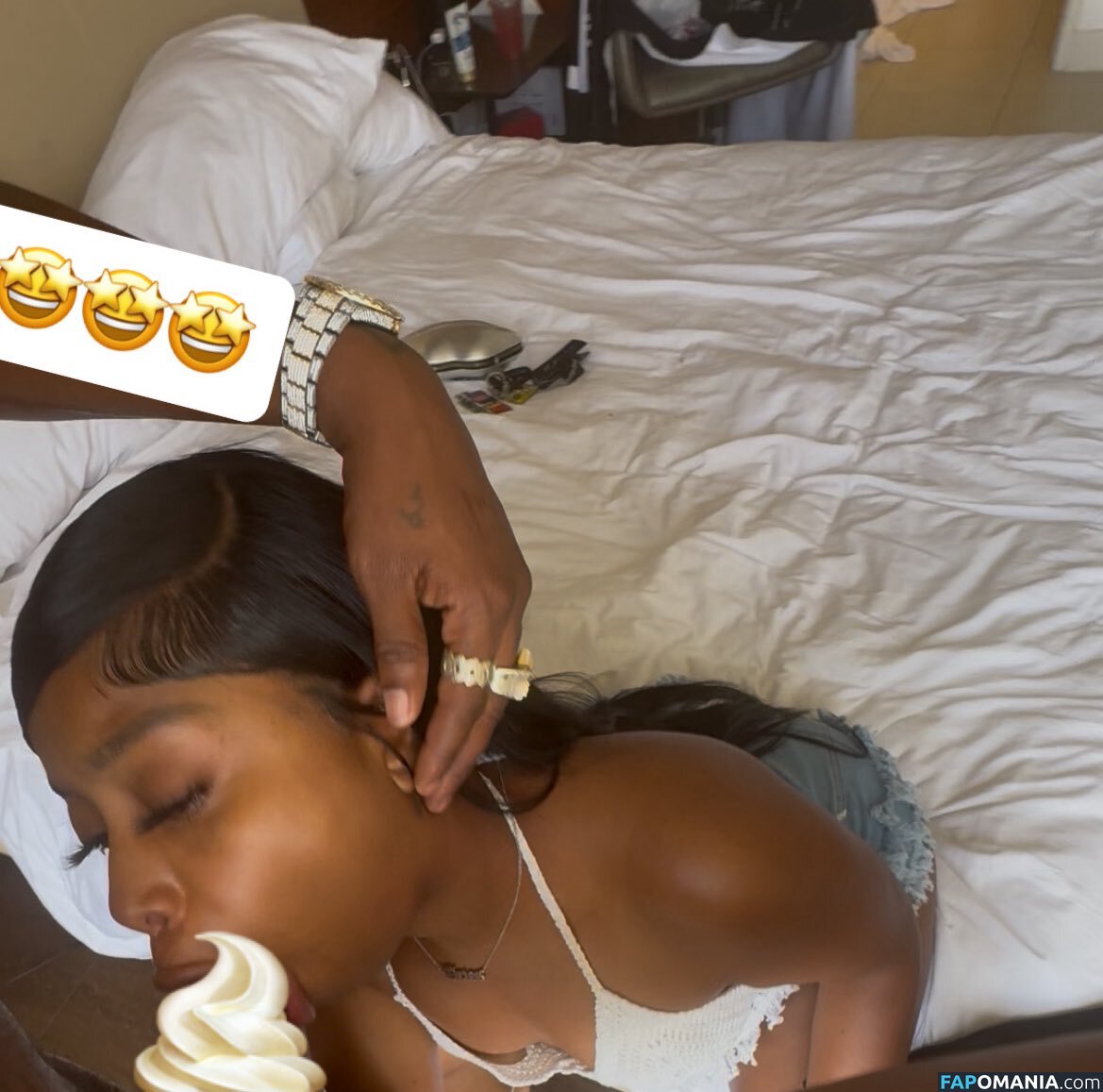 10shania / Muthafuckinlae / exclusivelylae / exclusivelylaee / https: / mf.lae / mflae___ Nu OnlyFans  Foto vazada #5