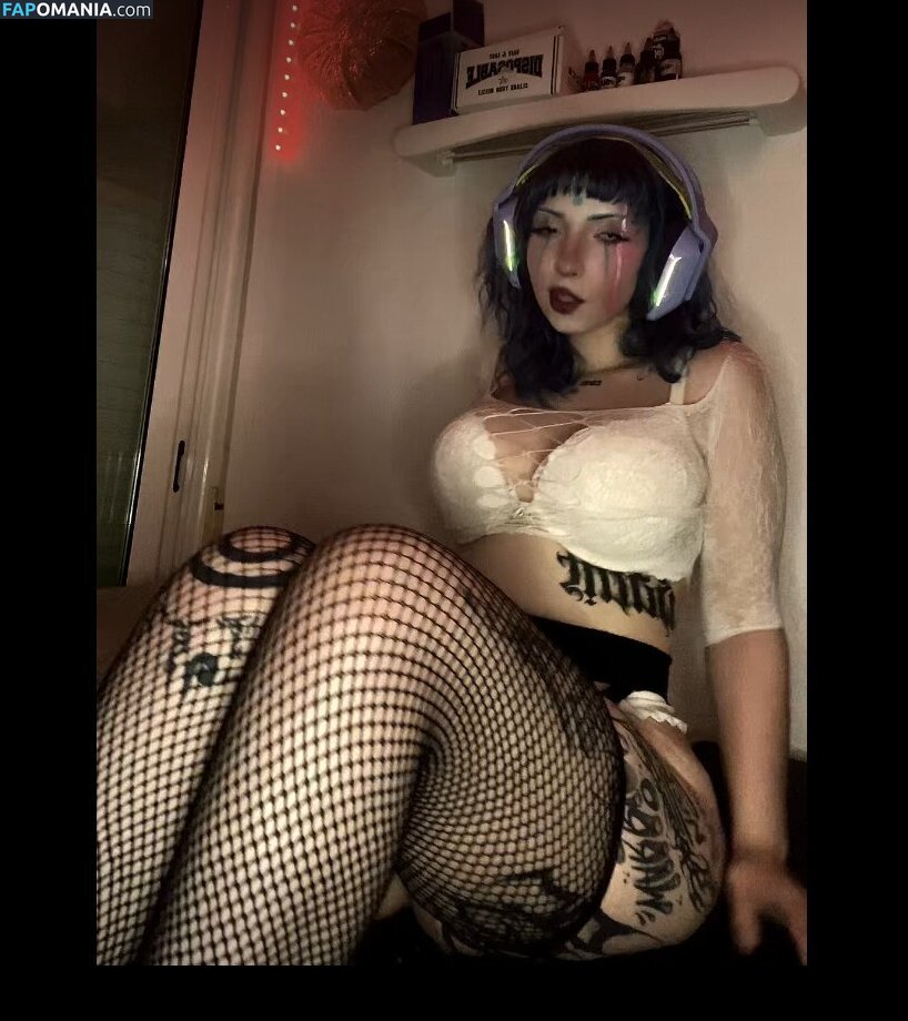 Naaawiwiii / naw.inkk / nawi59305 / nawiwi.art / nawiwii.reels / nawwiwiii Nu OnlyFans  Foto vazada #2