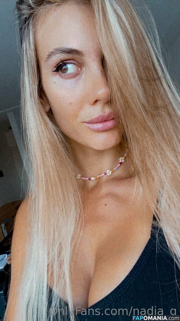 Nadia G / nadia_g / nadiagstar Nu OnlyFans  Foto vazada #82