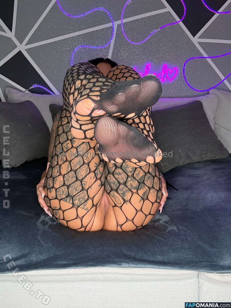 Nadine.inked / https: Nu OnlyFans  Foto vazada #2