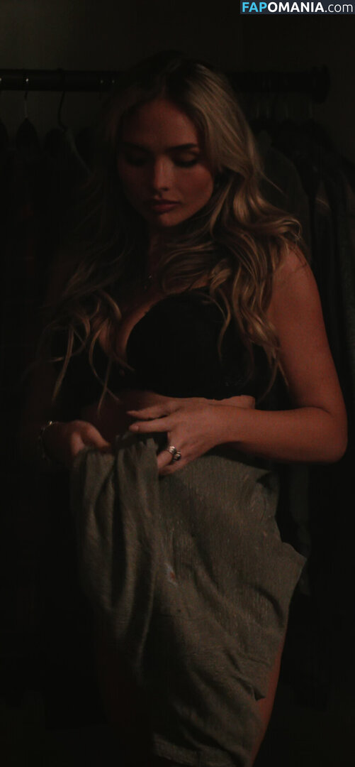 Natalie Alyn Lind / NatalieAlynLind / https: / natalynlind Nu OnlyFans  Foto vazada #552