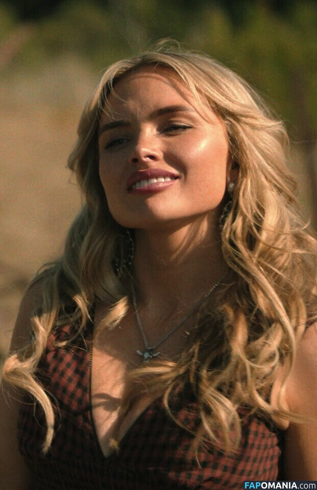 Natalie Alyn Lind / NatalieAlynLind / https: / natalynlind Nu OnlyFans  Foto vazada #572