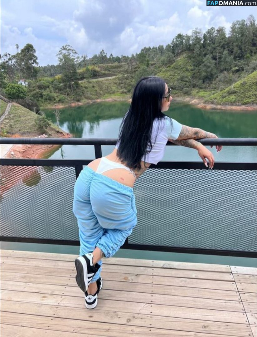 Nataly Martinez / Samantha_Hot_28 / natalymartinez3.1 / u281735689 Nu OnlyFans  Foto vazada #6