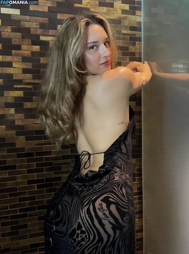 nathalie.lkh Nu OnlyFans  Foto vazada #2