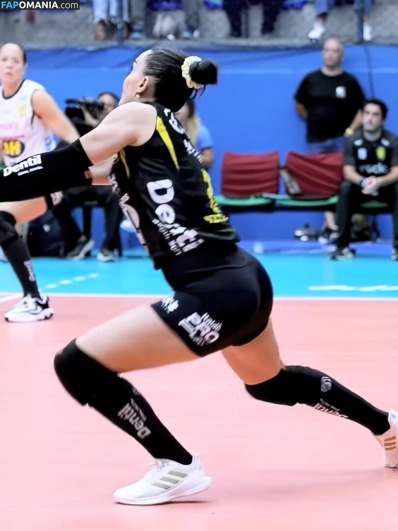 Natinha / natharaujo_ Nu OnlyFans  Foto vazada #2