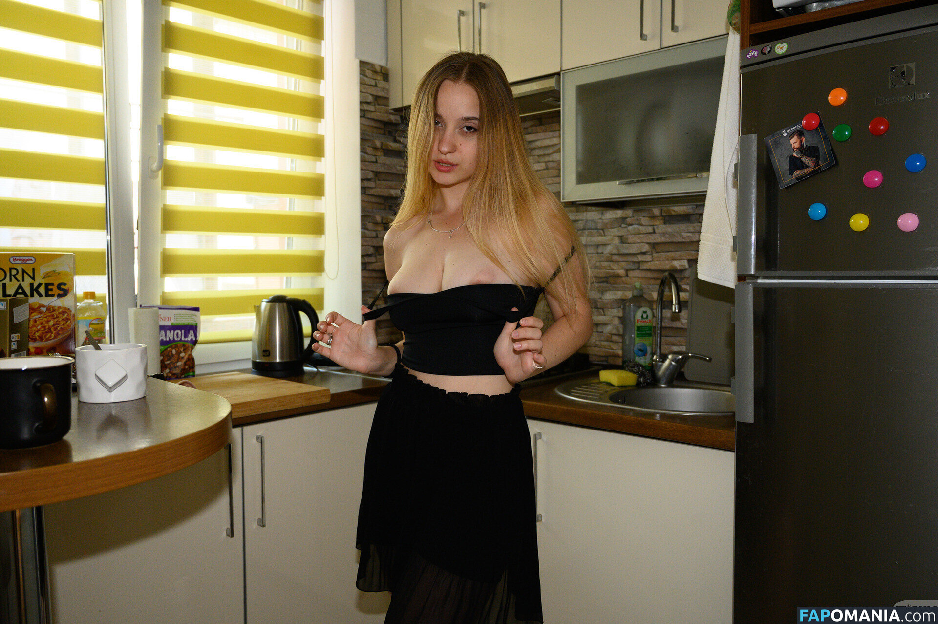 Naya Fire / Naya_fire_ / naya.on.fire / naya_fire Nu OnlyFans  Foto vazada #1