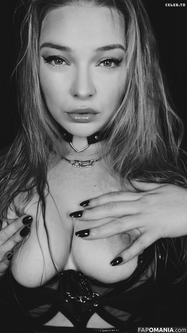 Neevi Nu OnlyFans  Foto vazada #158