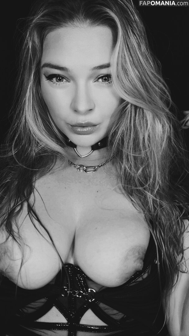 Neevi Nu OnlyFans  Foto vazada #159