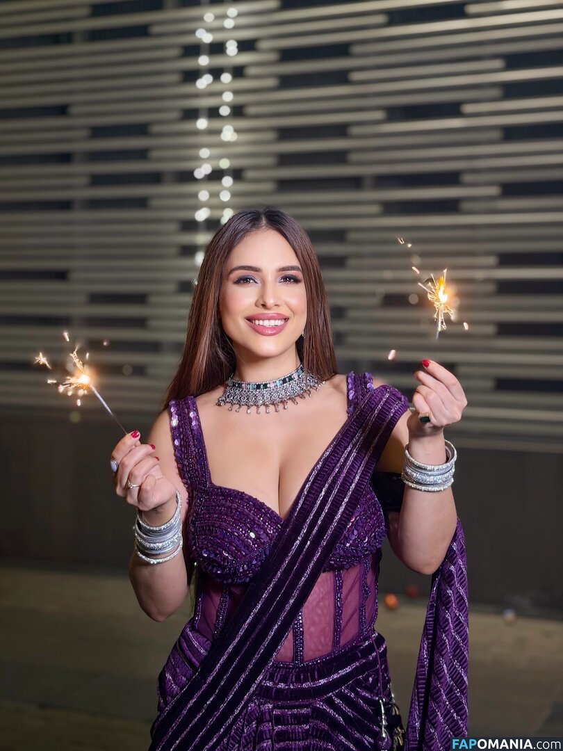 Nehhaa Malik / freakymeek500 / nehamalik335 Nu OnlyFans  Foto vazada #12