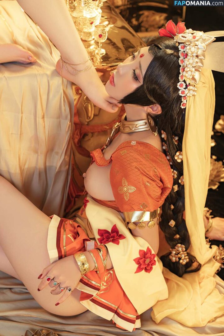 kumicho_cat / nekokoyoshi / nekososto / 喵小吉 / 爆机少女 喵小吉 Nu OnlyFans  Foto vazada #533