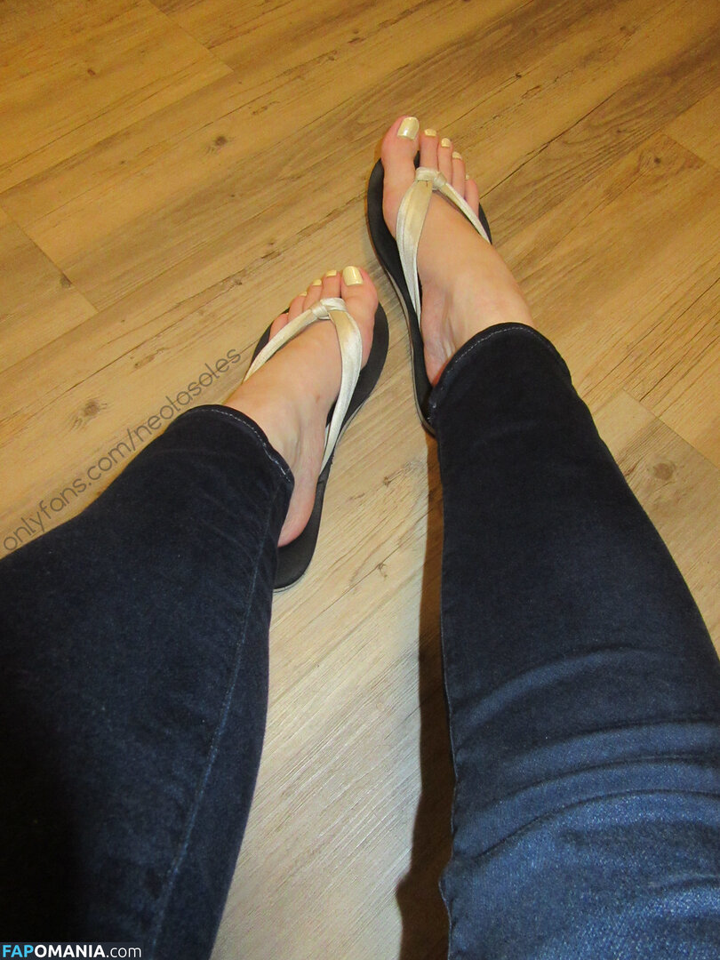 neolasoles / neolasoless Nu OnlyFans  Foto vazada #22