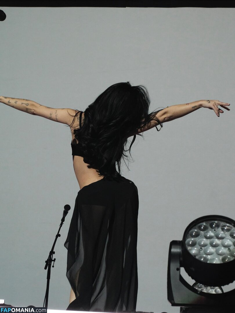 Nessa Barrett / Nessaabarrett / https: / nessabarrett Nu OnlyFans  Foto vazada #105