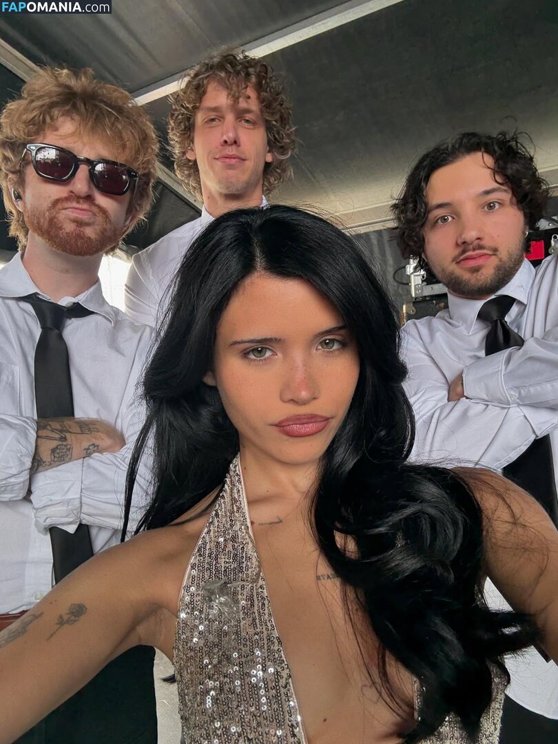 Nessa Barrett / Nessaabarrett / https: / nessabarrett Nu OnlyFans  Foto vazada #109