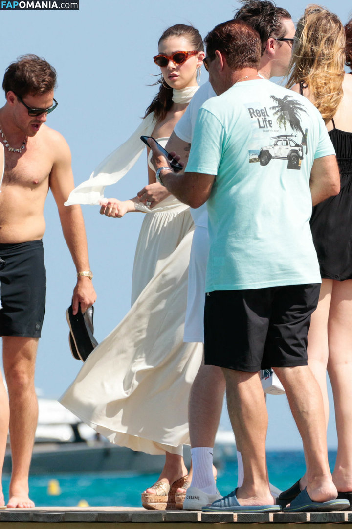 Nicola Peltz / nicolaannepeltzbeckham Nu OnlyFans  Foto vazada #25