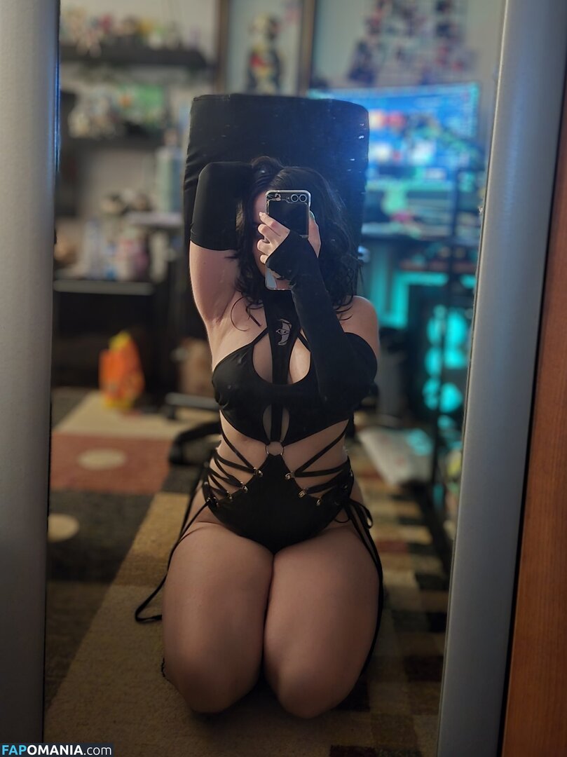 Nicolechka / chaelerose / https: Nu OnlyFans  Foto vazada #4