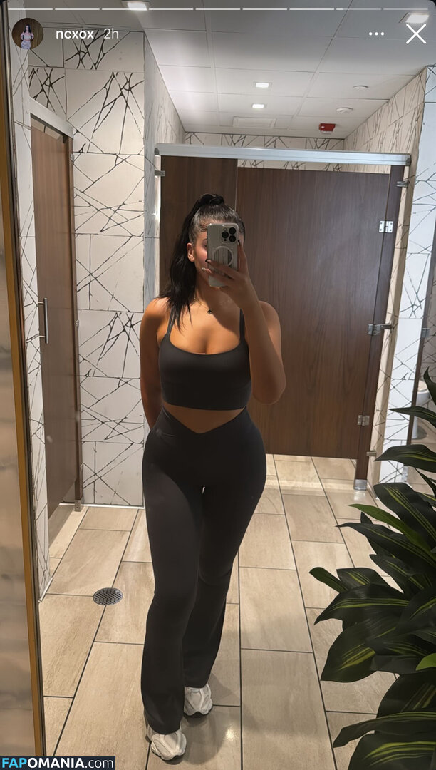 Nikki / nicollefigueroaa / theofficialnikkidial Nu OnlyFans  Foto vazada #1