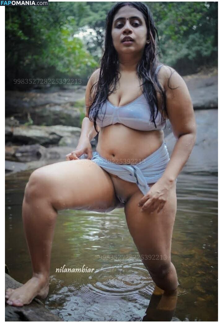 Nila Nambiar / Smera1695 / nilanambiar Nu OnlyFans  Foto vazada #5