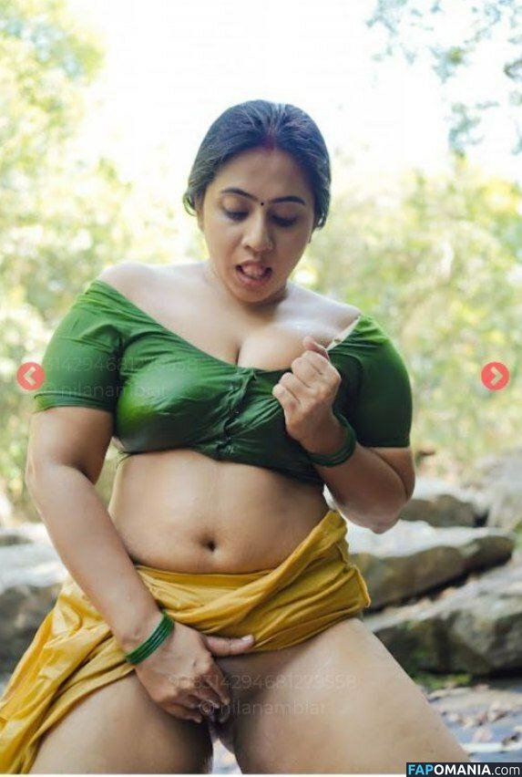 Nila Nambiar / Smera1695 / nilanambiar Nu OnlyFans  Foto vazada #12