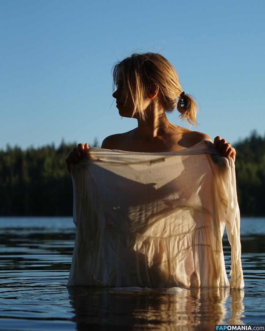 Nina Laitiala / Ninainsauna Nu OnlyFans  Foto vazada #1