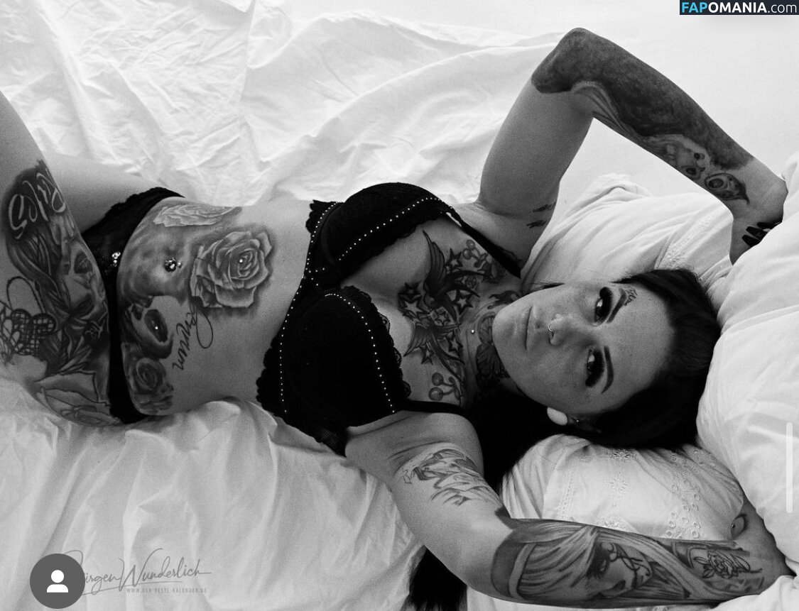 Nine Dienchen / nine_dinchen_official / ninedinchen Nu OnlyFans  Foto vazada #7