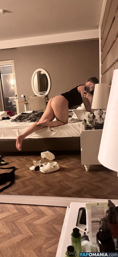 Nisa Kavak / nisakvk / nisanym Nu OnlyFans  Foto vazada #29