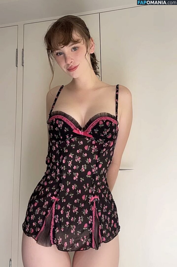 No_Exchange925 / clueless_goldfish / spiciivy Nu OnlyFans  Foto vazada #14