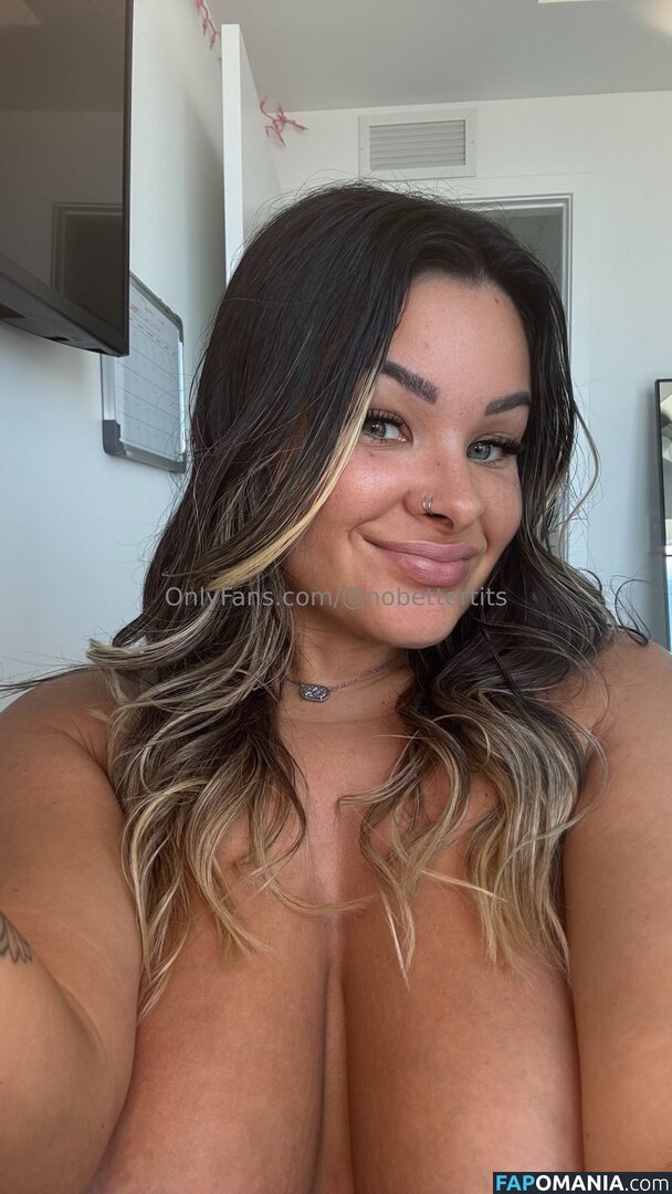 bsbutttterfly / nobettertits Nu OnlyFans  Foto vazada #1