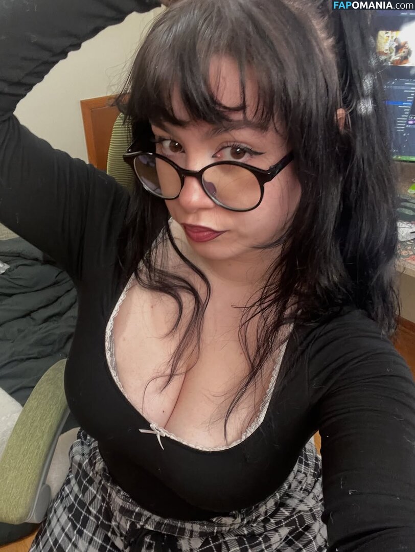 noodle goddess / noodlexgoddess Nu OnlyFans  Foto vazada #1