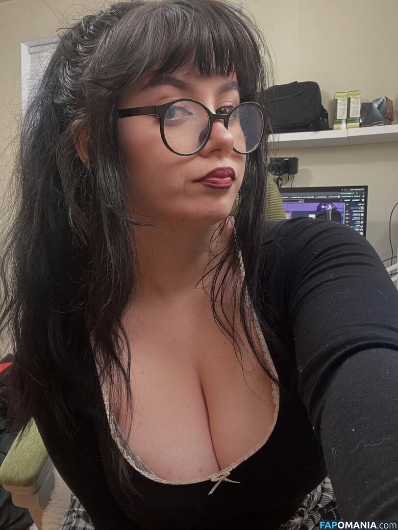 noodle goddess / noodlexgoddess Nu OnlyFans  Foto vazada #4