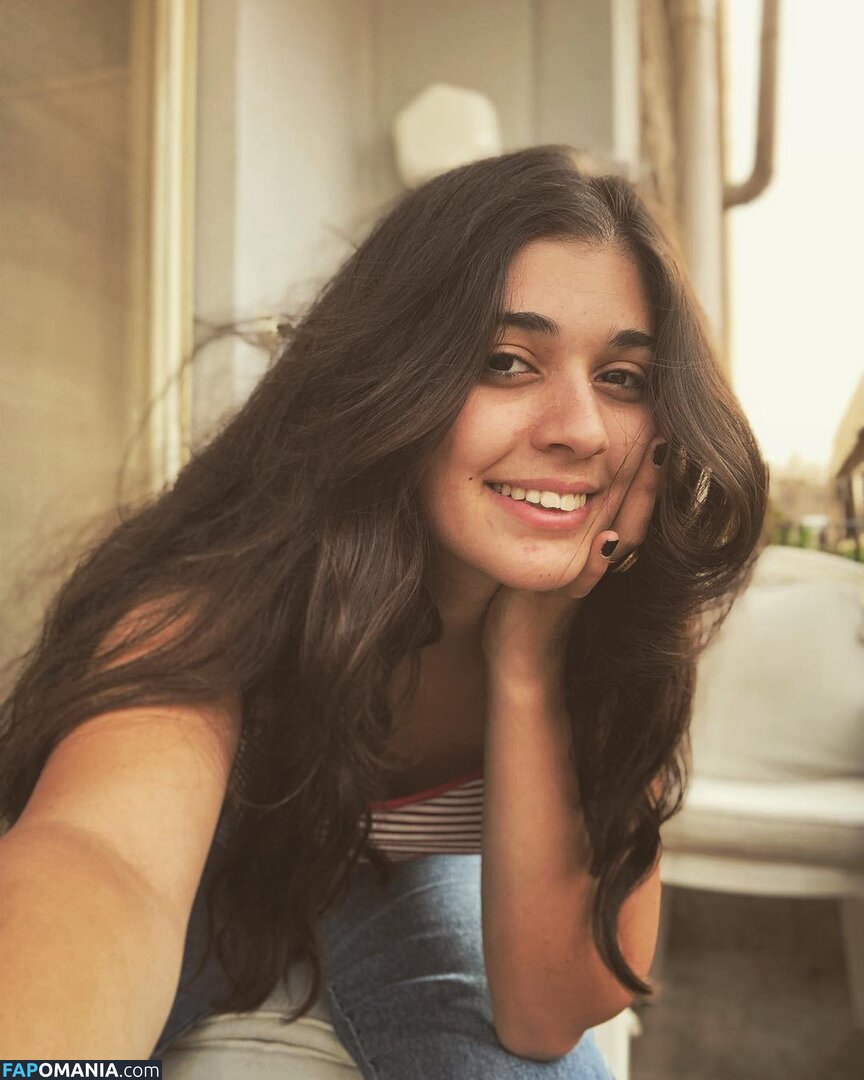 Nourine Abouseada / https: / nourineabouseada Nu OnlyFans  Foto vazada #14