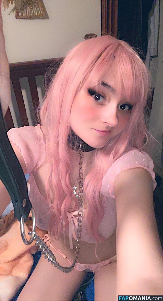 Novavortexi / Sluttyhoneycomb / novaworx Nu OnlyFans  Foto vazada #1