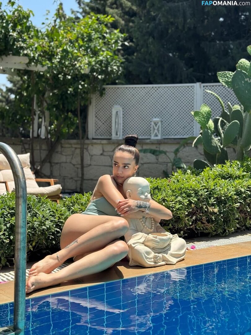 Nurseli Aksoy / https: / punknurseli Nu OnlyFans  Foto vazada #8