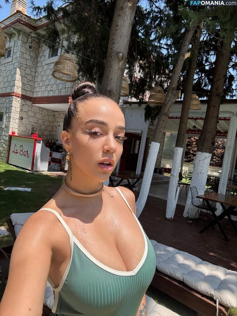 Nurseli Aksoy / https: / punknurseli Nu OnlyFans  Foto vazada #12